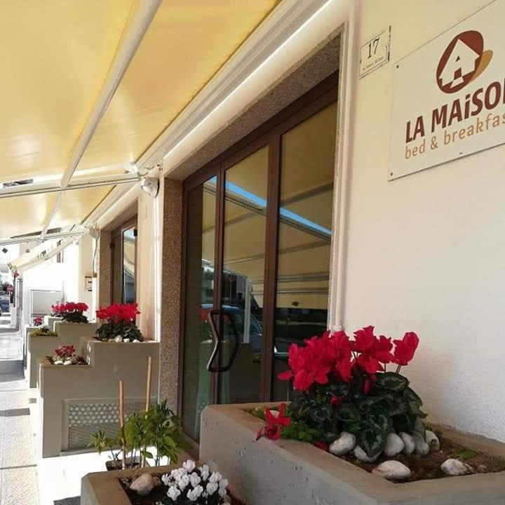 B&B La Maison 삼미첼디바리 외부 사진