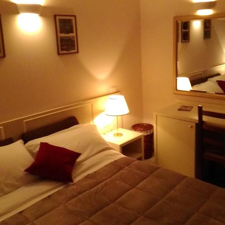 B&B La Maison 삼미첼디바리 외부 사진